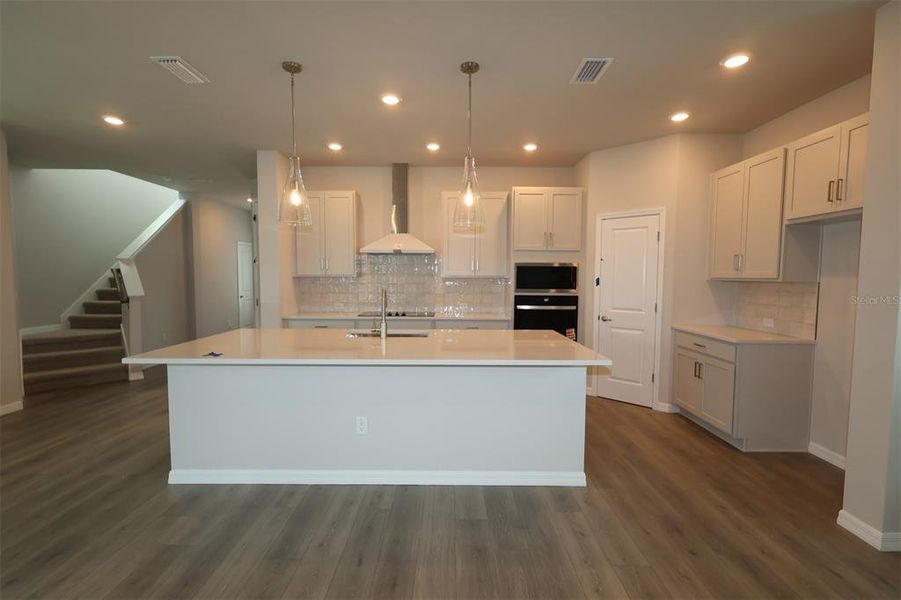 Furnished interior view inside a new home in Chapel Crossings, Wesley Chapel (Image 11). Furnished interior view inside a new home in Chapel Crossings, Wesley Chapel (Image 11).
