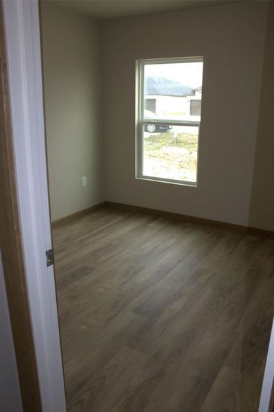 Spacious, unfurnished interior of a new home in , Cleveland (Image 8).