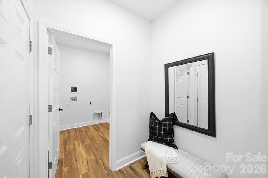 Image 33 of a home in .