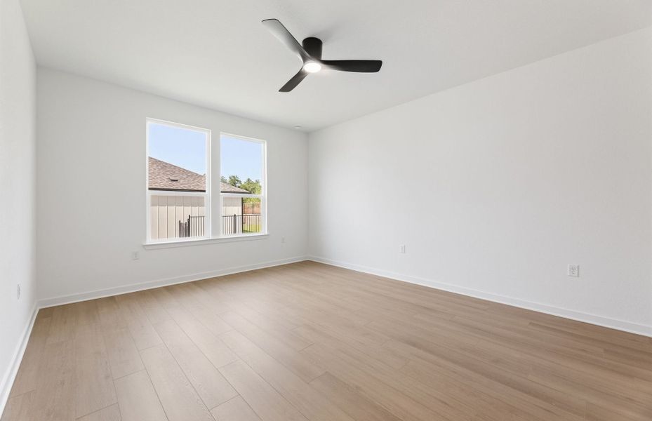 Spacious, unfurnished interior of a new home in Sun City Texas, Georgetown (Image 18). Spacious, unfurnished interior of a new home in Sun City Texas, Georgetown (Image 18).
