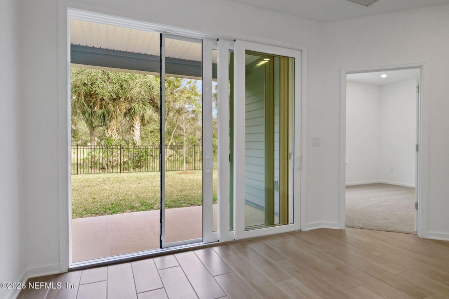 Spacious, unfurnished interior of a new home in The Hammock at Palm Harbor, Palm Coast (Image 25).