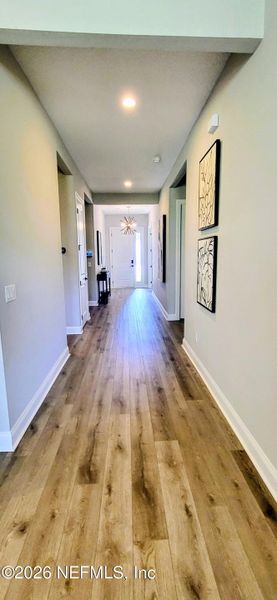 Spacious, unfurnished interior of a new home in , St. Johns (Image 26).