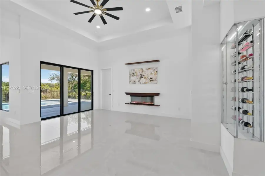 Spacious, unfurnished interior of a new home in , Cape Coral (Image 69). Spacious, unfurnished interior of a new home in , Cape Coral (Image 69).