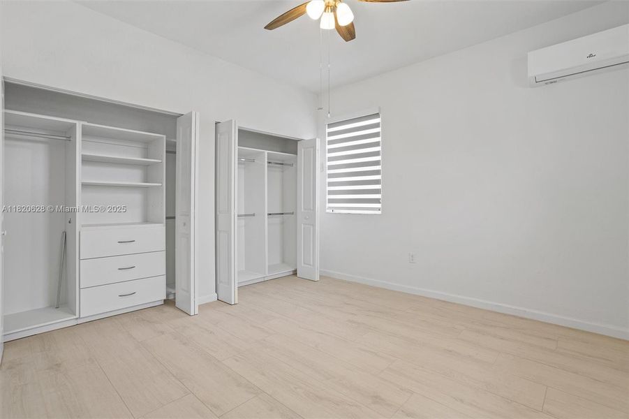 Image 33 of a home in .