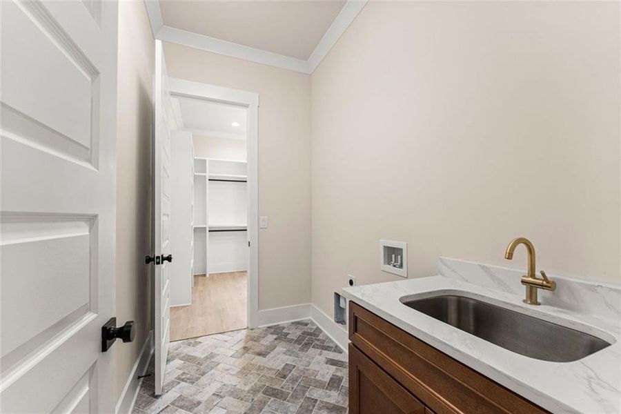 Image 108 of a home in .