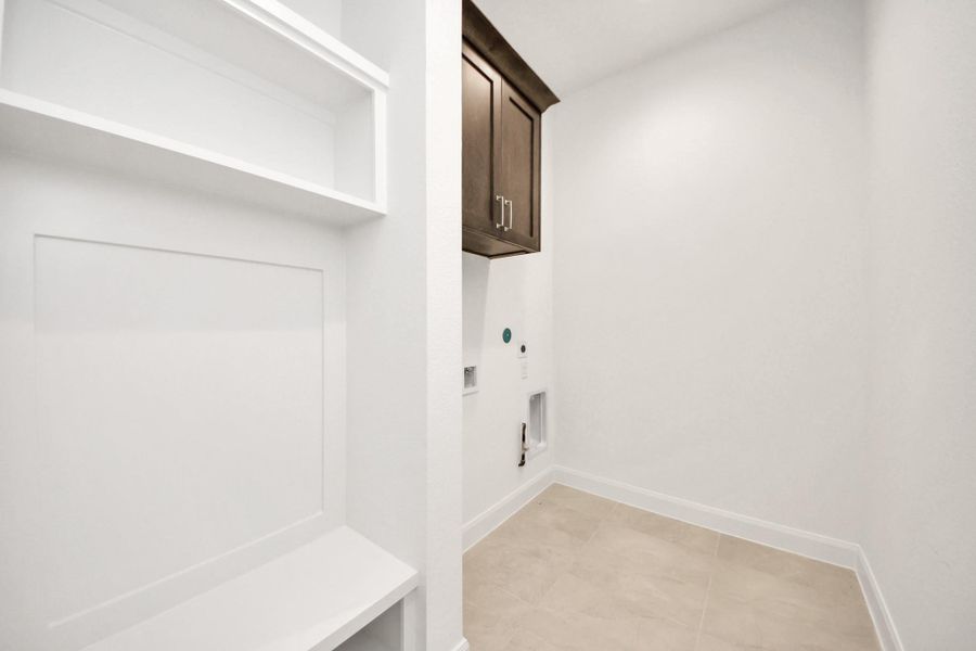 Spacious, unfurnished interior of a new home in Marvida, Cypress (Image 20).