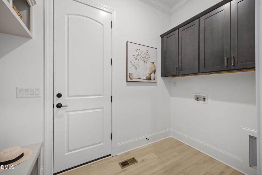 12-web-or-mls-IMG_0764 12-web-or-mls-IMG_0764