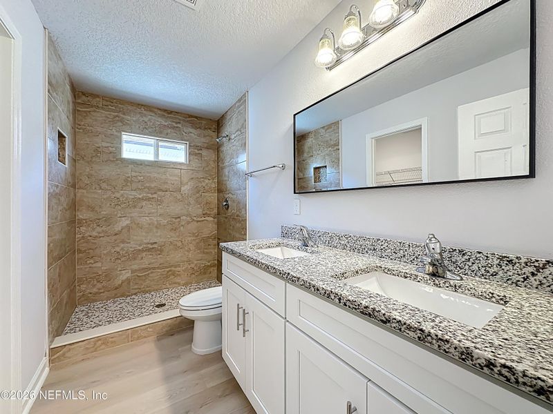 Furnished interior view inside a new home in , Jacksonville (Image 7).