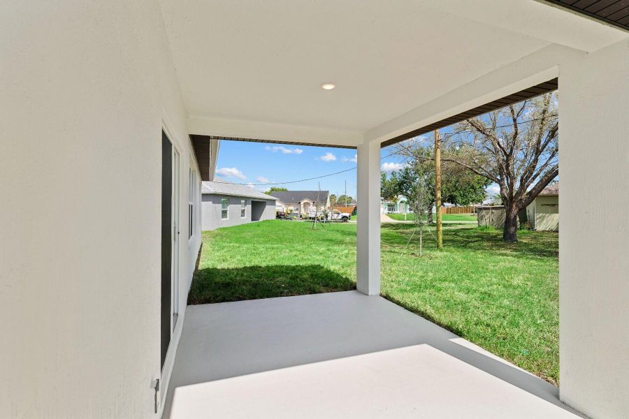 Covered Patio Covered Patio
