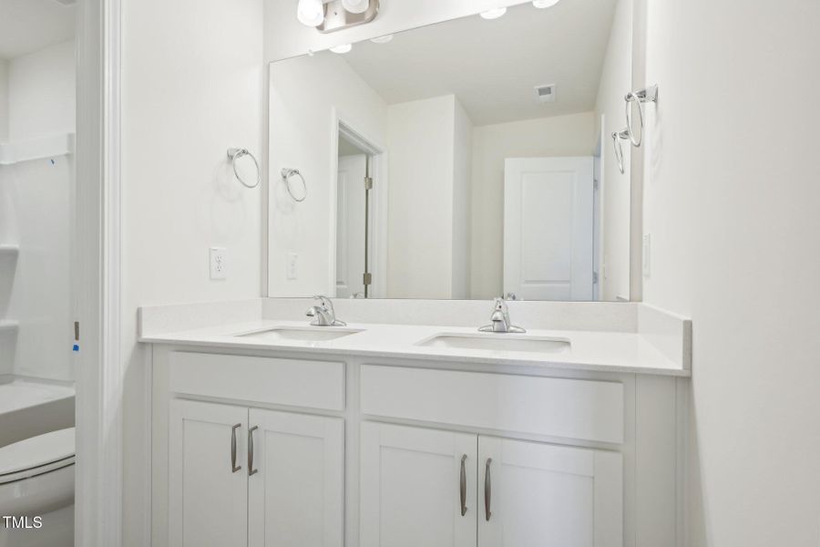 36-web-or-mls-Shelby Meadow Ln-0305-036