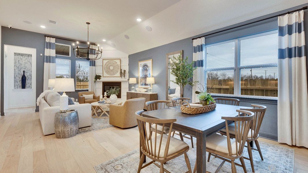 Juniper Floor Plan - Representative Photov