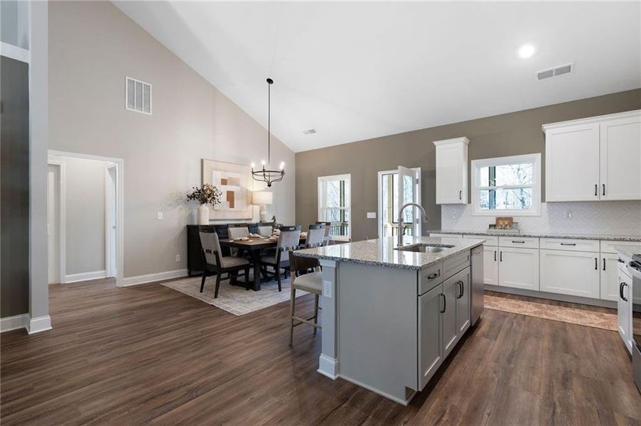 Furnished interior view inside a new home in , Waleska (Image 22).