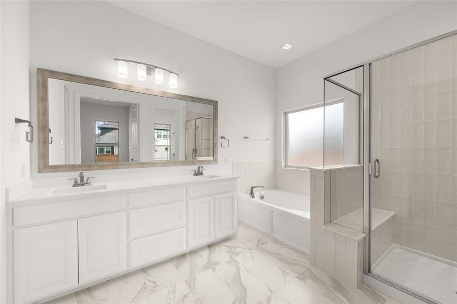 1536 Euclid- Primary Suite-3