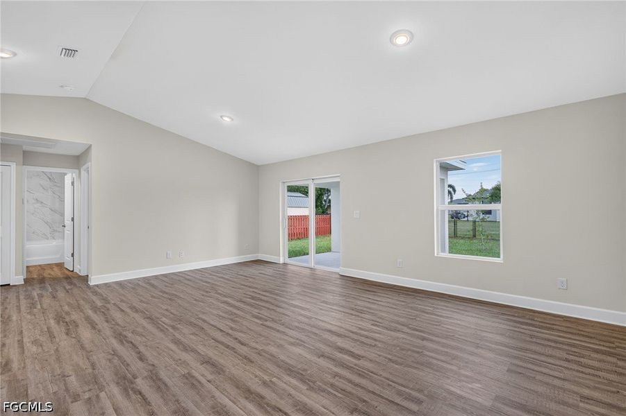 Spacious, unfurnished interior of a new home in Cape Coral, Cape Coral (Image 14). Spacious, unfurnished interior of a new home in Cape Coral, Cape Coral (Image 14).