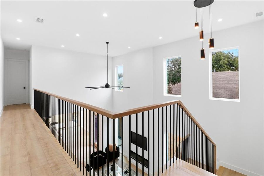 Spacious, unfurnished interior of a new home in , Dallas (Image 20).