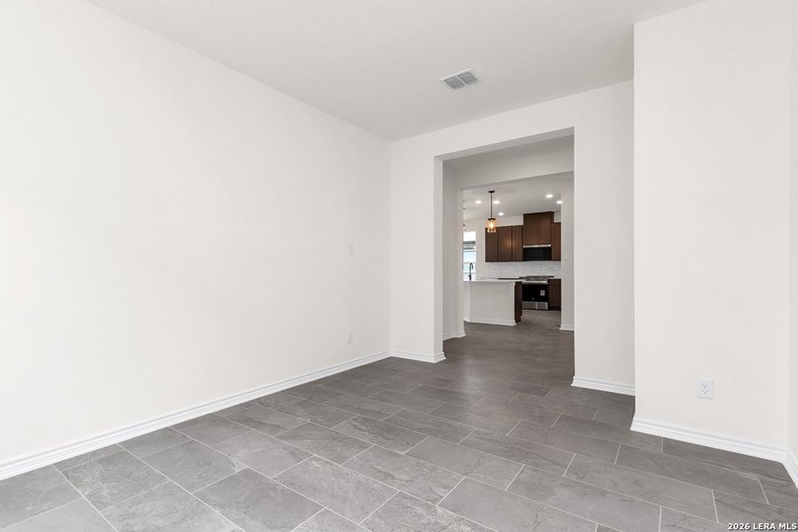 Spacious, unfurnished interior of a new home in Shoreline Park - Classic Collection, Boerne (Image 18).