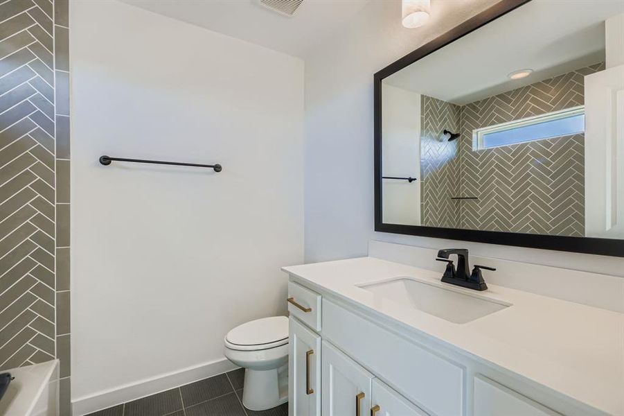 Furnished interior view inside a new home in Star Trail - 55s, Prosper (Image 8).