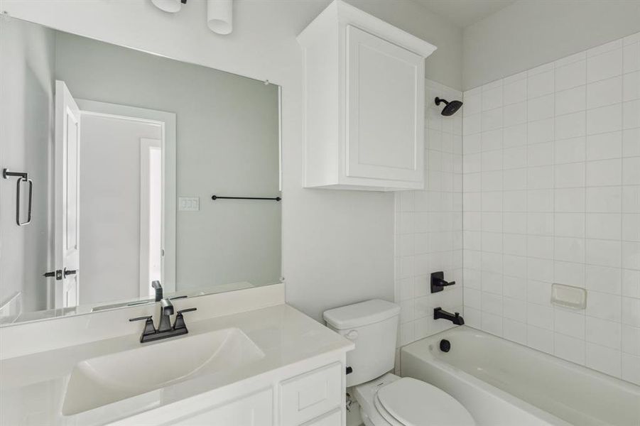 Furnished interior view inside a new home in , Celina (Image 13).