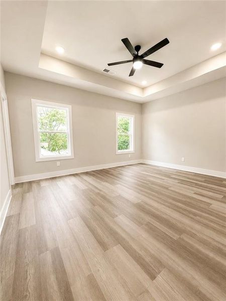 Spacious, unfurnished interior of a new home in , Gainesville (Image 21).