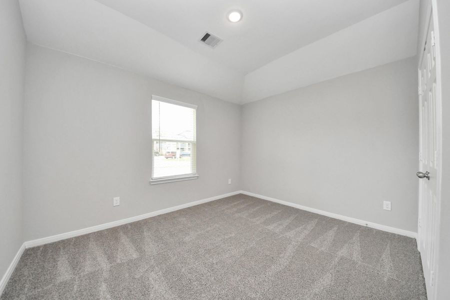 Image 14 of a home in . Image 14 of a home in .