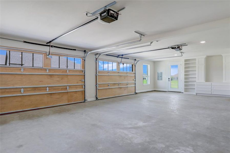 Image 36 of a home in .