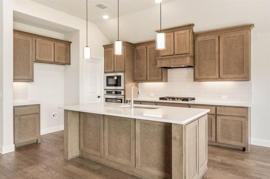 Furnished interior view inside a new home in Country Lakes Classic 60, Argyle (Image 12). Furnished interior view inside a new home in Country Lakes Classic 60, Argyle (Image 12).