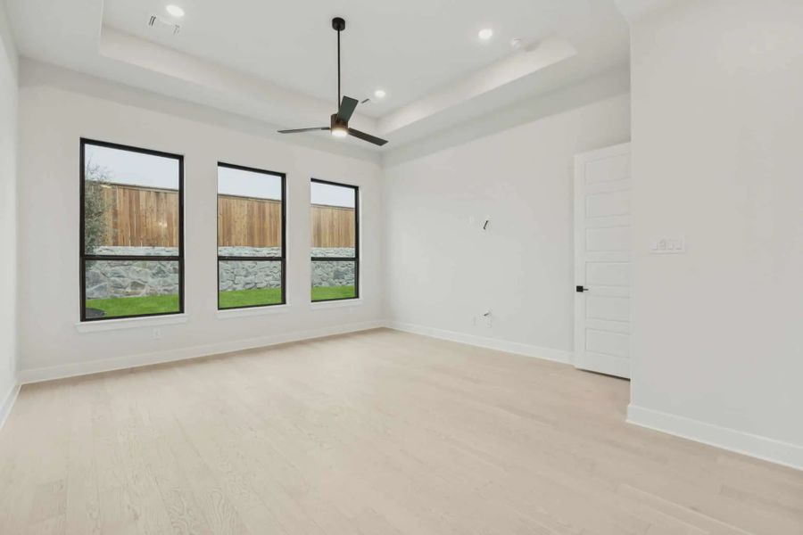 Representative unfurnished interior of a home built from the Danville by Chesmar Homes in Canyon Falls, Argyle (Image 27).