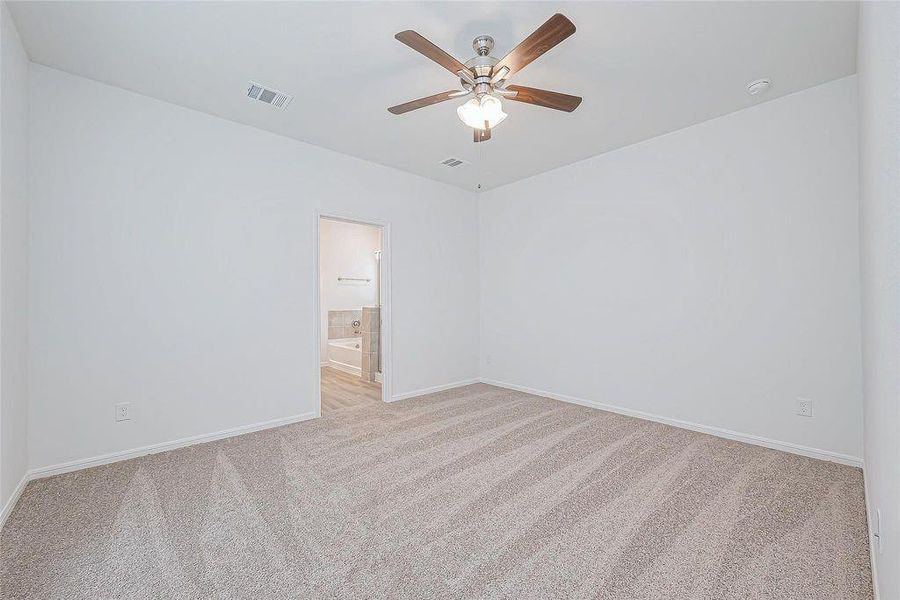 Spacious, unfurnished interior of a new home in River Ranch, Dayton (Image 35). Spacious, unfurnished interior of a new home in River Ranch, Dayton (Image 35).