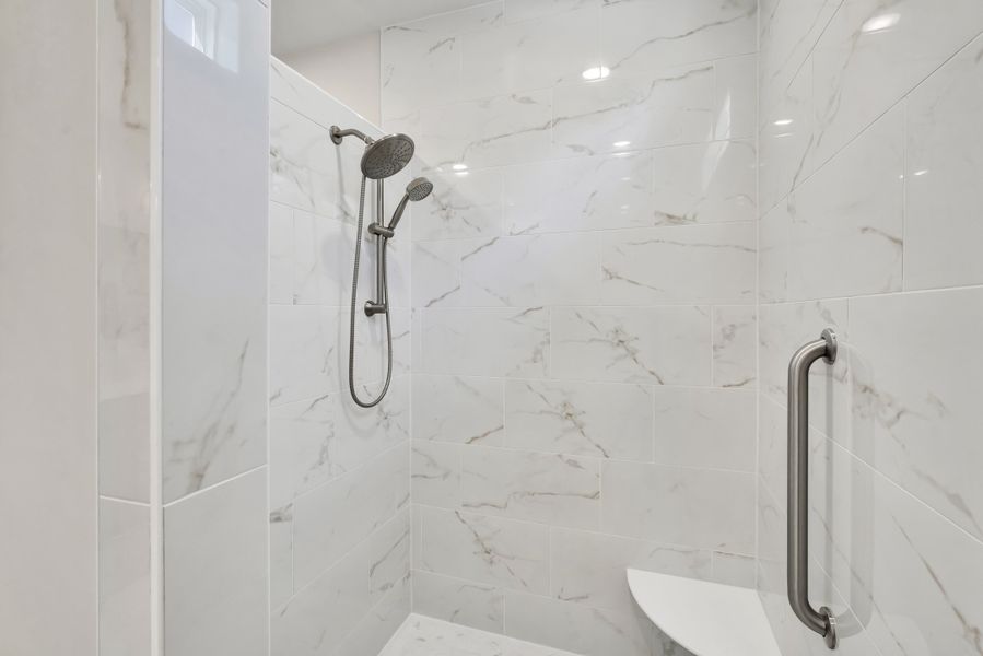 Representative interior finishes for a home built from the Bar Harbour I by Kent Homes in Oyster Harbour, Supply (Image 23).