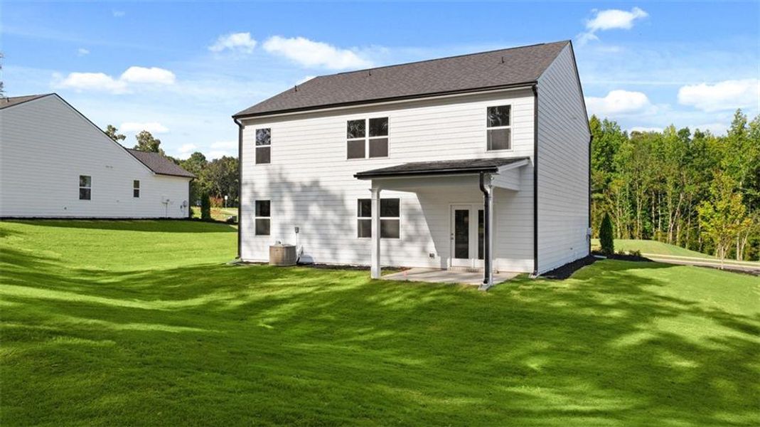 Exterior details and patio area of a home in Jackson Landing, Jefferson (Image 4). Exterior details and patio area of a home in Jackson Landing, Jefferson (Image 4).