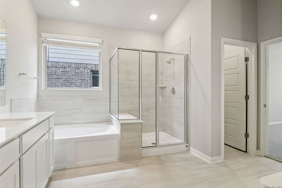 Furnished interior view inside a new home in Estancia Ranch - Classic Series, San Antonio (Image 12).