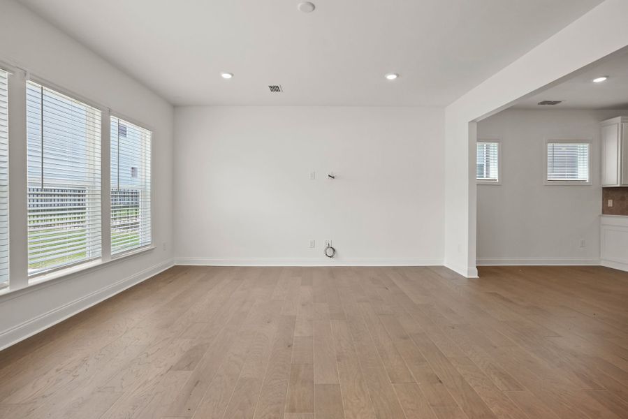 Representative unfurnished interior of a home built from the Summerfield by Pulte Homes in Cannon Run, Concord (Image 22). Representative unfurnished interior of a home built from the Summerfield by Pulte Homes in Cannon Run, Concord (Image 22).