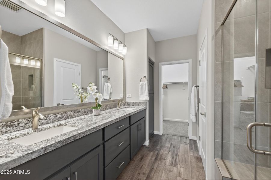 27) PRIMARY BATH 27) PRIMARY BATH