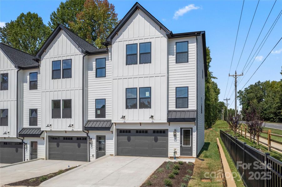 Image 41 of a home in .