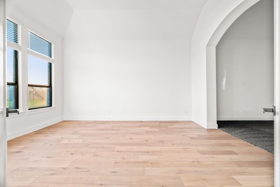 Spacious, unfurnished interior of a new home in , Liberty Hill (Image 20). Spacious, unfurnished interior of a new home in , Liberty Hill (Image 20).