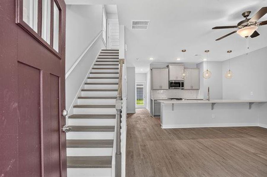 Spacious, unfurnished interior of a new home in , Fayetteville (Image 18).
