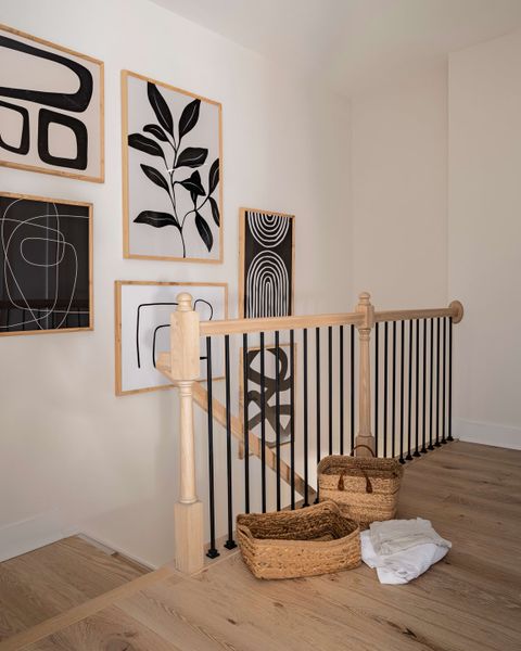 Representative furnished interior of a home built from the Wright by Tri Pointe Homes in Context at Oakhurst, Charlotte (Image 14).