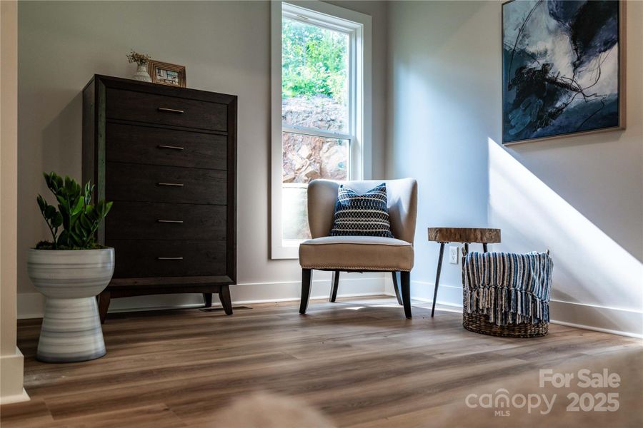 Furnished interior view inside a new home in , Dallas (Image 9). Furnished interior view inside a new home in , Dallas (Image 9).