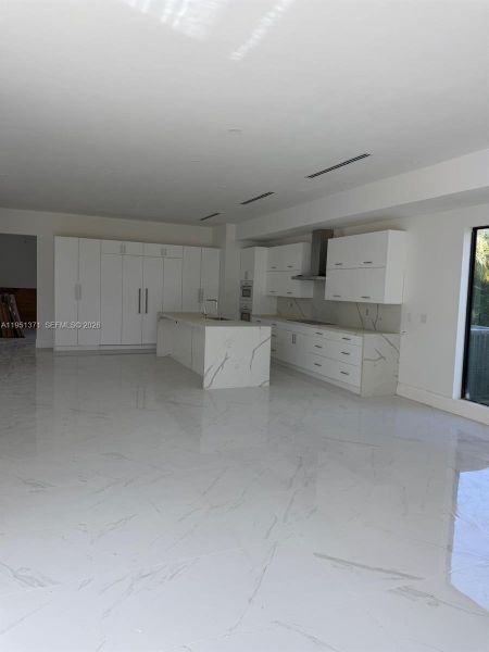 Image 48 of a home in .