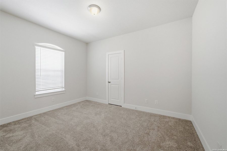 Spacious, unfurnished interior of a new home in Hickory Ridge, Elmendorf (Image 24).