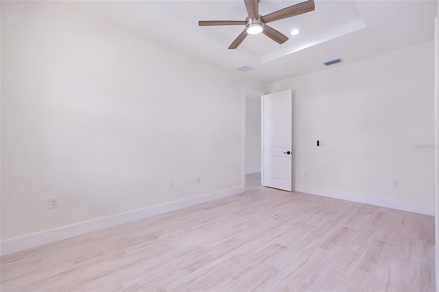 Spacious, unfurnished interior of a new home in , Punta Gorda (Image 24). Spacious, unfurnished interior of a new home in , Punta Gorda (Image 24).