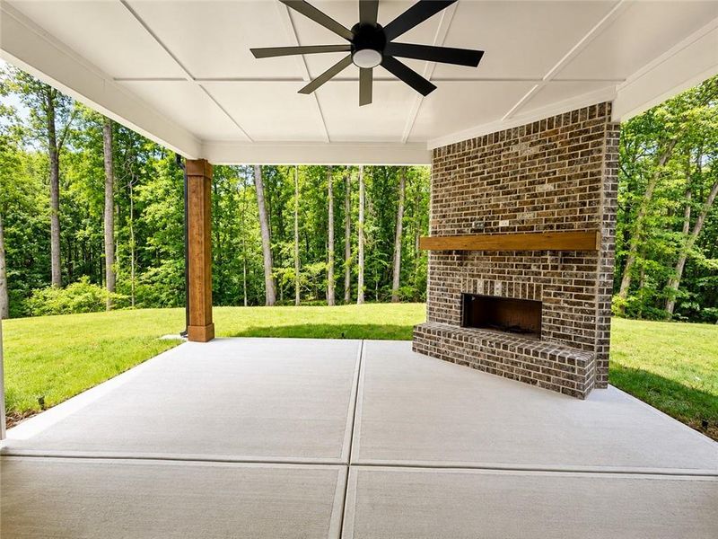 Exterior details and patio area of a home in , Pendergrass (Image 3).