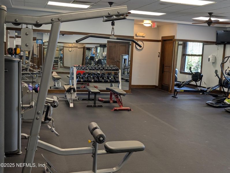 Community amenities in Shadow Crest at Rolling Hills, Green Cove Springs (Image 43).