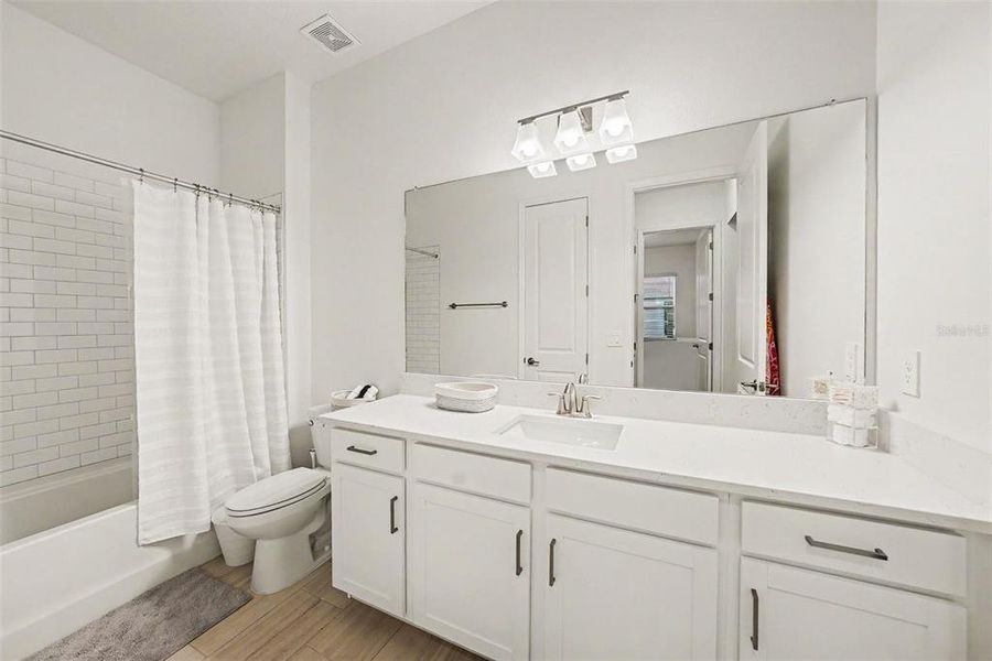 Furnished interior view inside a new home in , Wimauma (Image 6).