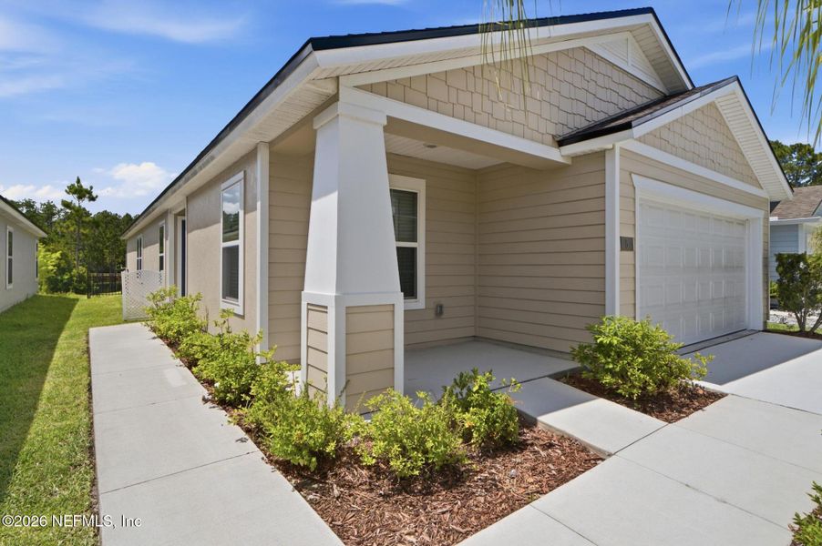 Exterior details and patio area of a home in , Bunnell (Image 4).