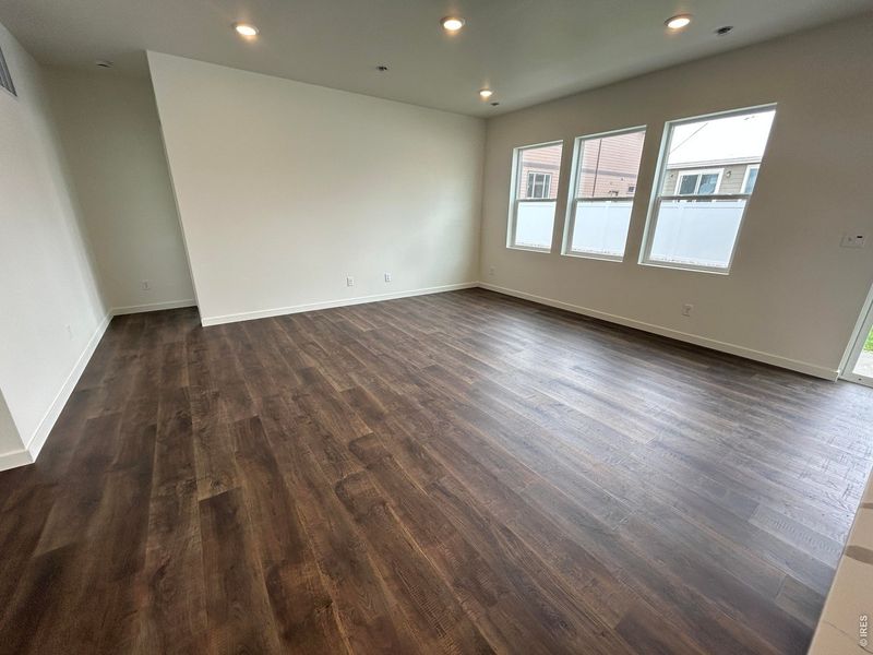 Spacious, unfurnished interior of a new home in Union Colony West, Greeley (Image 11).