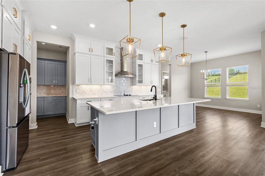 Furnished interior view inside a new home in , Winter Garden (Image 14).