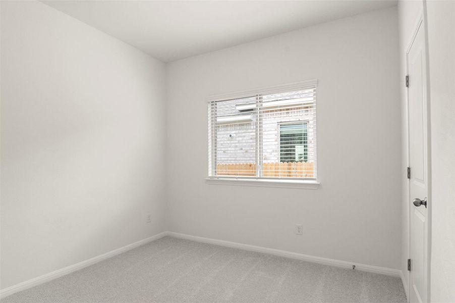 Spacious, unfurnished interior of a new home in Crosswinds, Kyle (Image 19).