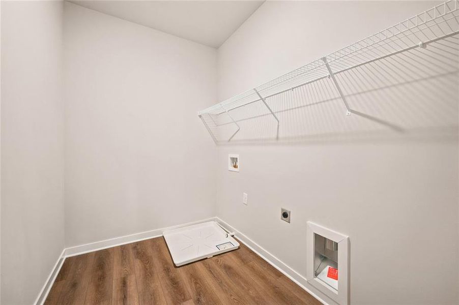 Spacious, unfurnished interior of a new home in Pinecrest Ridge, Dacula (Image 40).