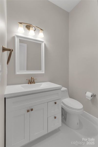 Furnished interior view inside a new home in , Kings Mountain (Image 17).